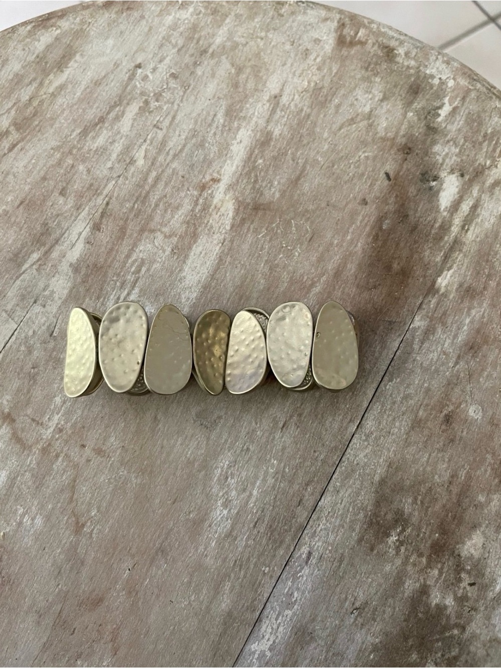 Gold toned bracelet